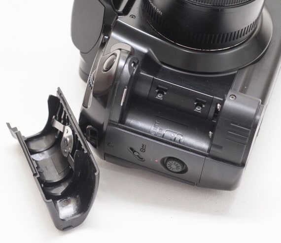 キヤノン EOS 5 フィルムカメラ：瞳AF、EF 50mmレンズ + フォマパン