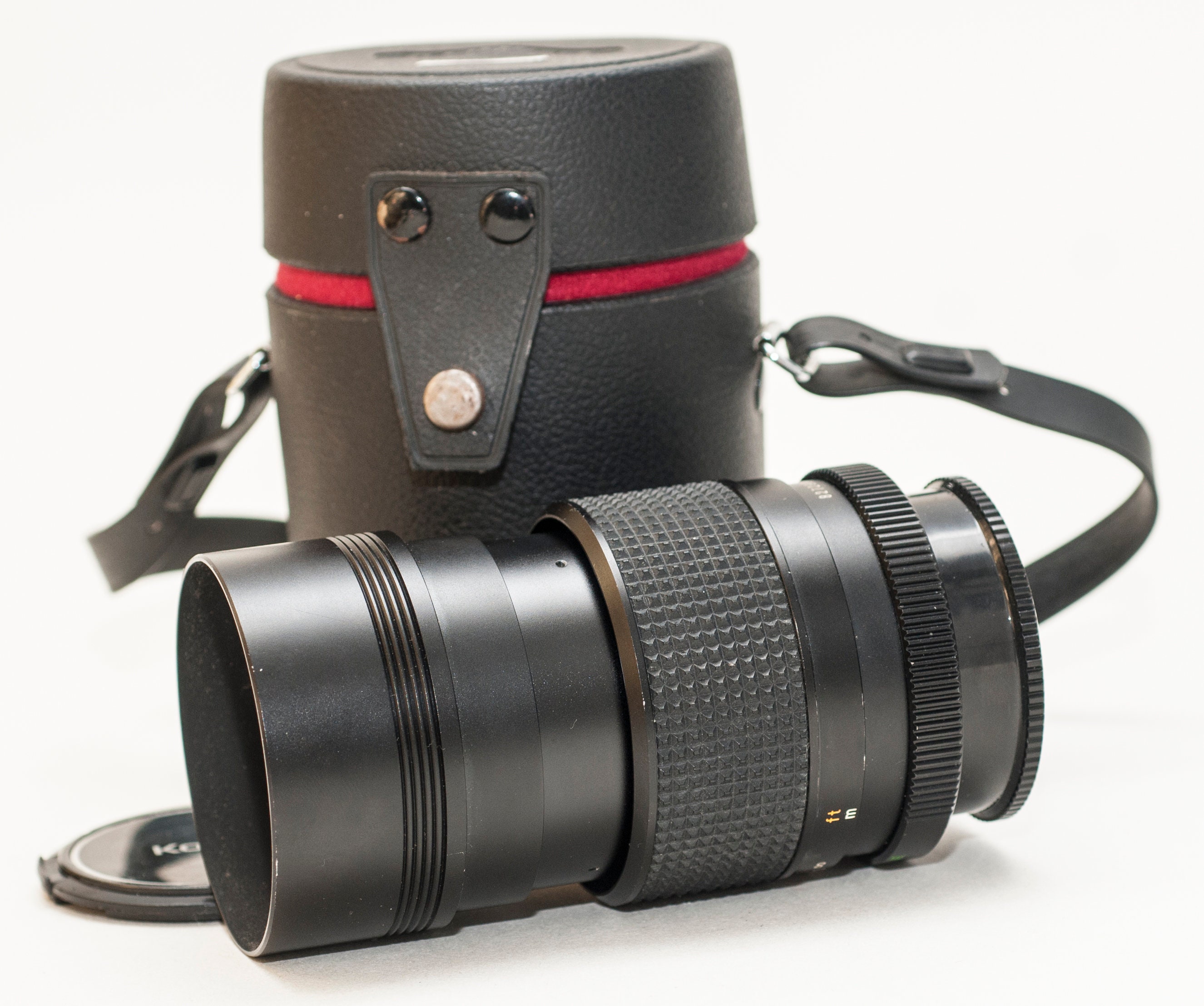 KONICA HEXARON AR 135mm f3.5レンズとケース。 - Etsy 日本