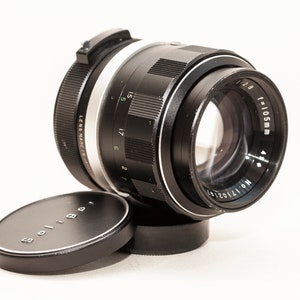 105 mm f/2.8 SOLIGOR lens M42 screw - Pentax fitting - adaptable to digital cameras.