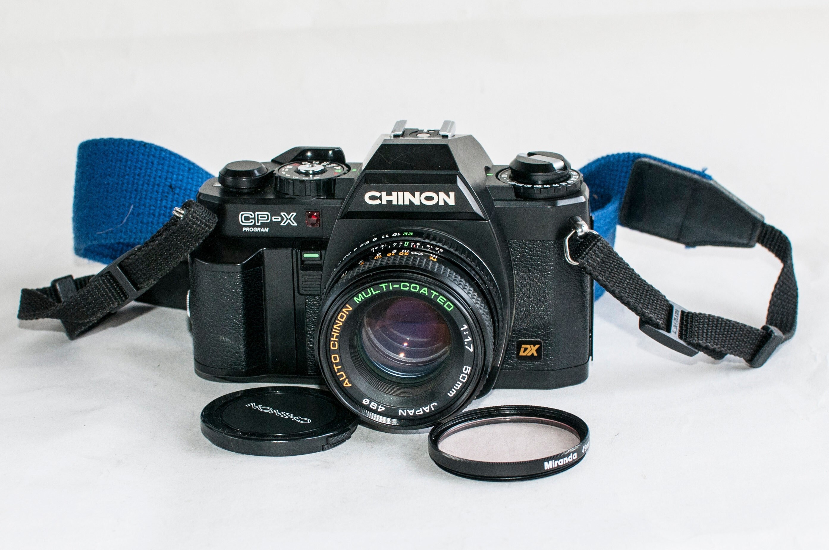 Appareil photo Chinon CE-5 | Objectif Auto Chinon 50mm f1.7 Appareil photo Chinon CE-5 | Objectif Auto Chinon 50mm f1.7