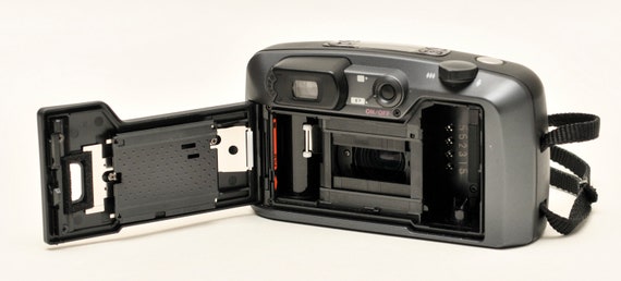 ペンタックス エスピオ 140：ブラック 35mm ポイントシュートフィルム