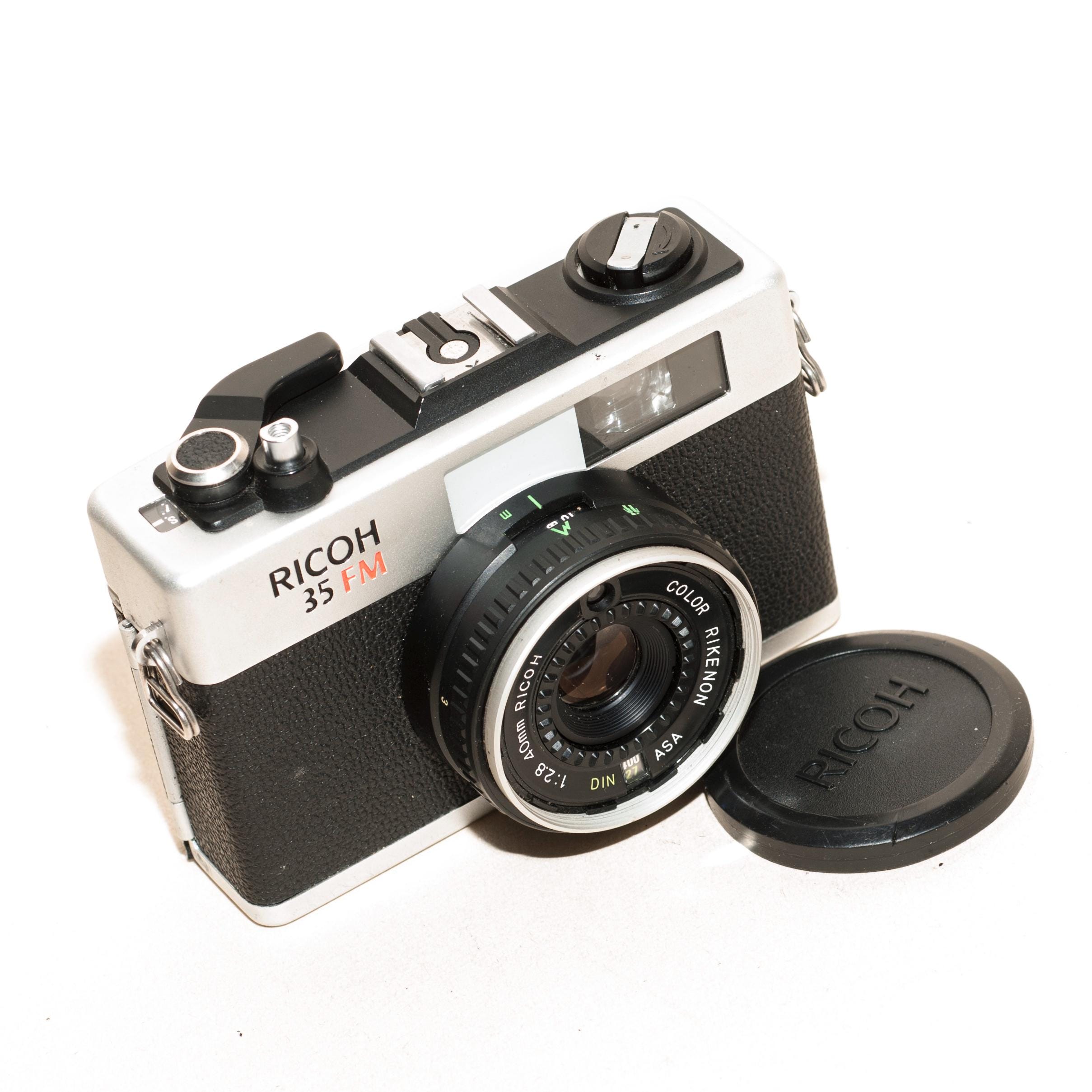 Rangefinder Ricoh 35 Fm Ricoh 35 FM Film Camera