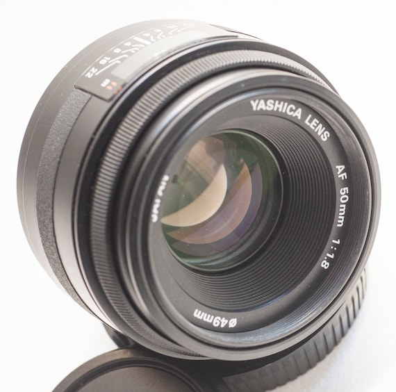 Yashica 50mm F/1.8 AF Lens, Clean Portrait Lens, With Caps - Etsy