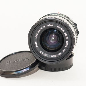 Canon FD  lens 35-70 mm f3.5-4.5 MACRO.