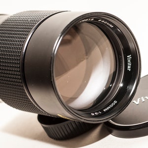 200 mm f/3,5 MINOLTA MD fitting Vivitar lens - EXCELLENT.