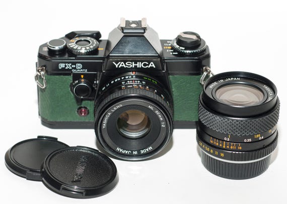 ヤシカ FX-D レンズ付き YASHICAが“アナログ風デジタルカメラ”を国内