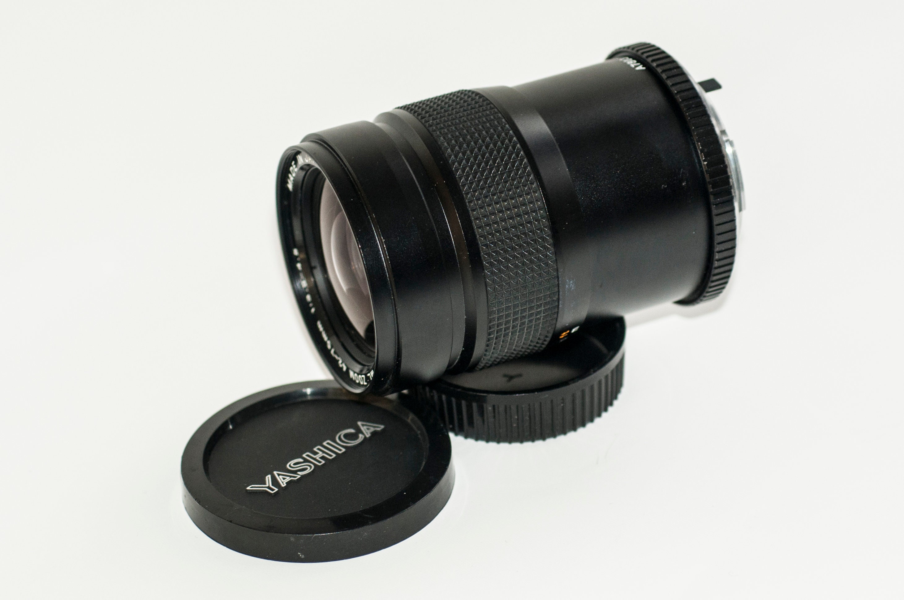 Yashica ML Zoom Lens 42-75mm, Contax Mount, Adapts to Dslr