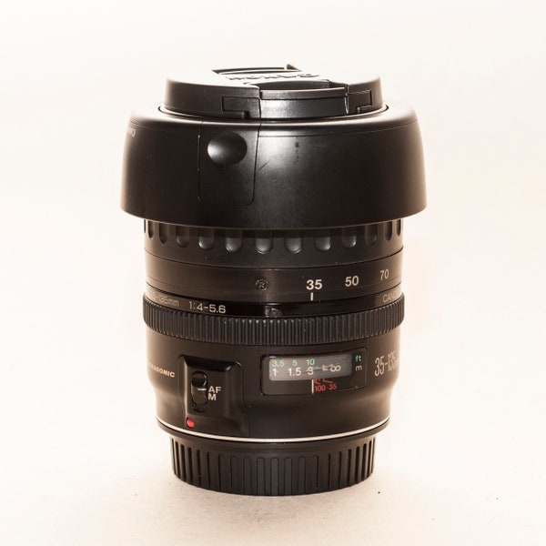 Canon EF lens 35-135 mm f/4-5.6 - Ultrasonic - FULL FRAME