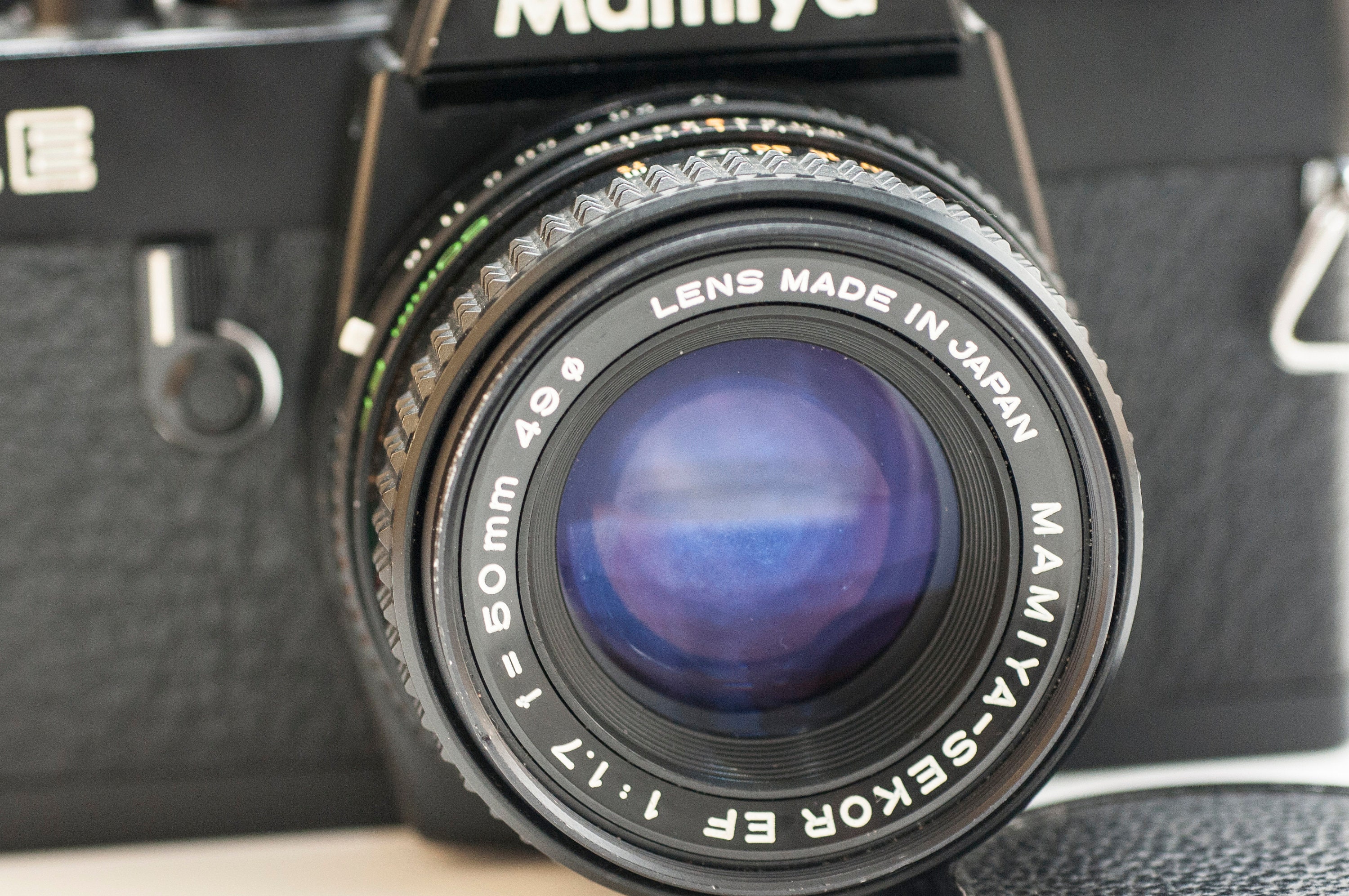 フィルムカメラ Mamiya SEKOR C E 70mm 1:2.8 Mamiya-Sekor C 70mm F2.8 E 修理記録 – レンズ修理なら日本