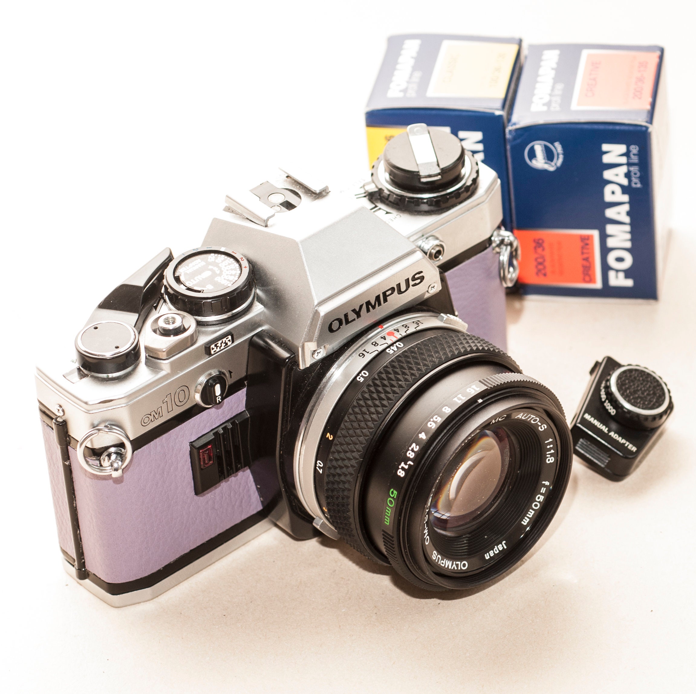 OLYMPUS OM-10 フィルムカメラ 50mmレンズ付き オリンパス OM-10 フィルムカメラセット：ズイコー50mmレンズ