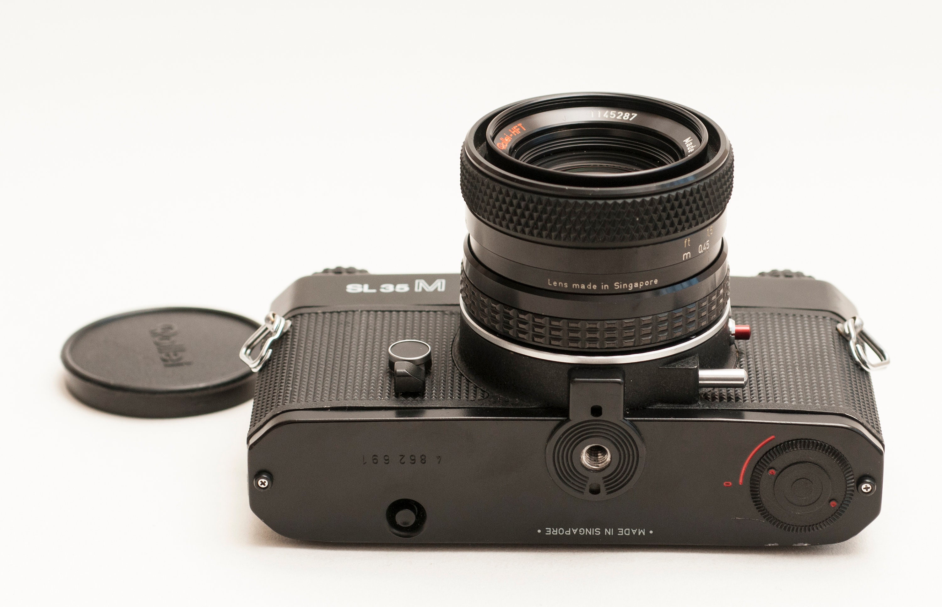 Rolleiflex SL 35 M Film Camera With 50 Mm F/1.8 Planar Rolleiflex SL 35 M Film Camera With 50 Mm F/1.8 Planar