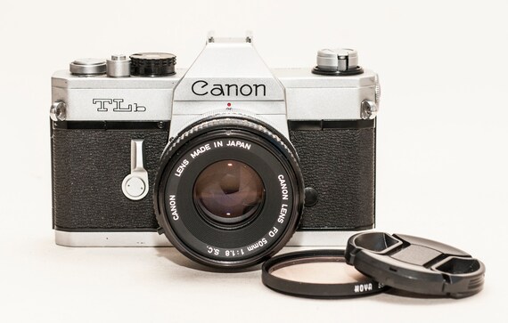 Canon TLb フィルムカメラ 50mmレンズ付き Canon TLB Film Camera With 50 Mm 1.8 FD/SC Lens. - Etsy