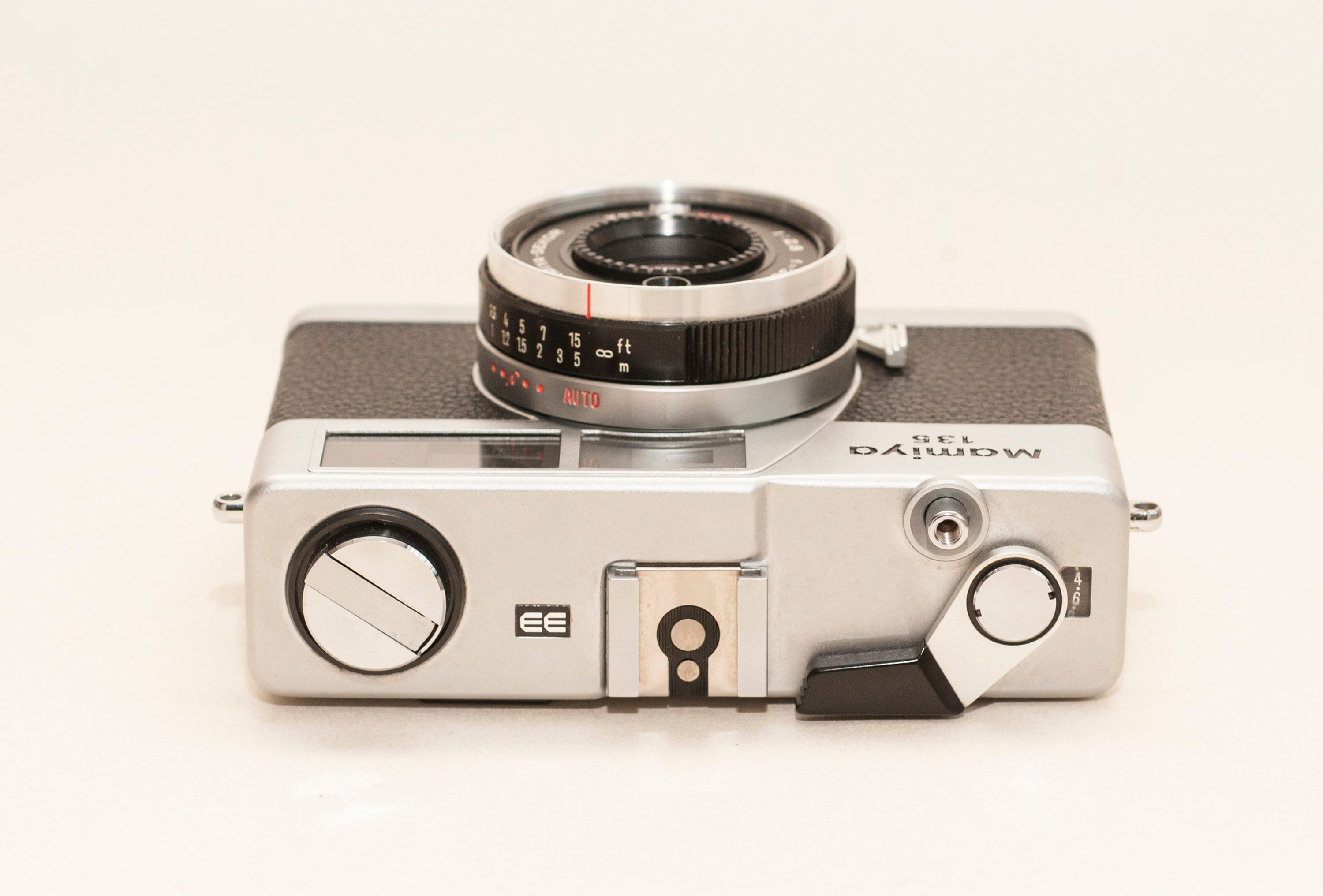 マミヤ 135 EE レンジファインダーカメラ FOMAPAN フィルム付き - Etsy