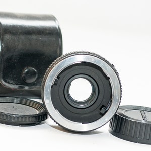 OLYMPUS OM fit HOYA auto teleconverter 2x multicoated.