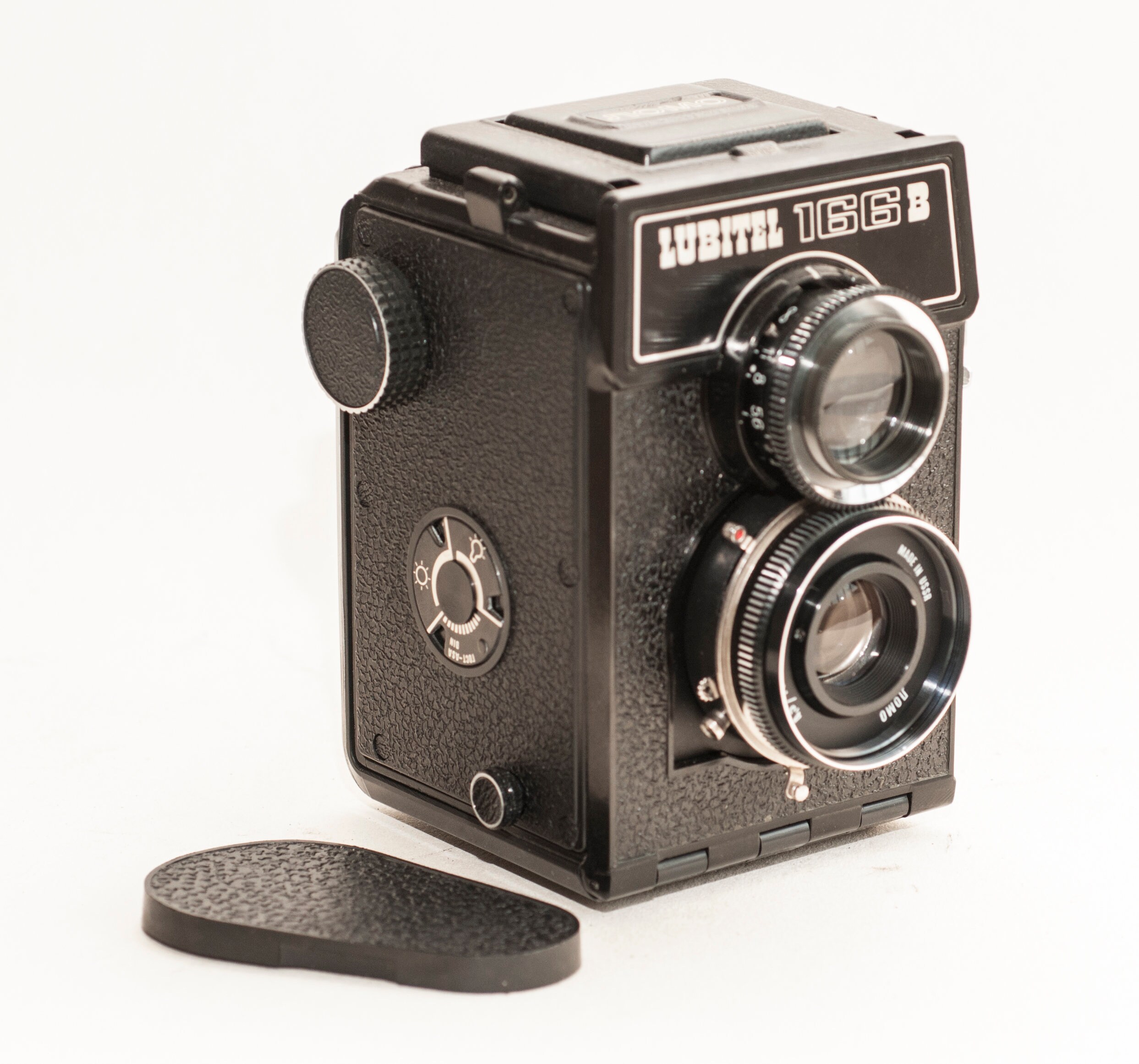 海外個人輸入 【ロシア製】LUBITEL166 フィルムカメラ B 丸く フィルムカメラ