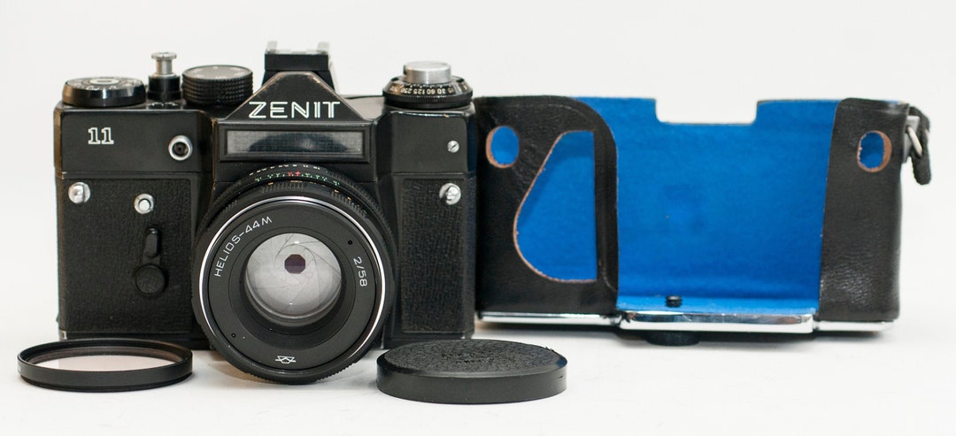 ZENIT 11・フィルムカメラ ＋ レンズhelios 58mm f2film 【公式通販】