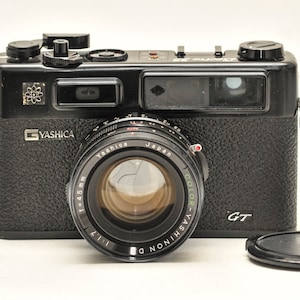 Yashica Electro 35 GT Yashinon 45mm 1.7 Lens Vintage 35mm Rangefinder Film Camera