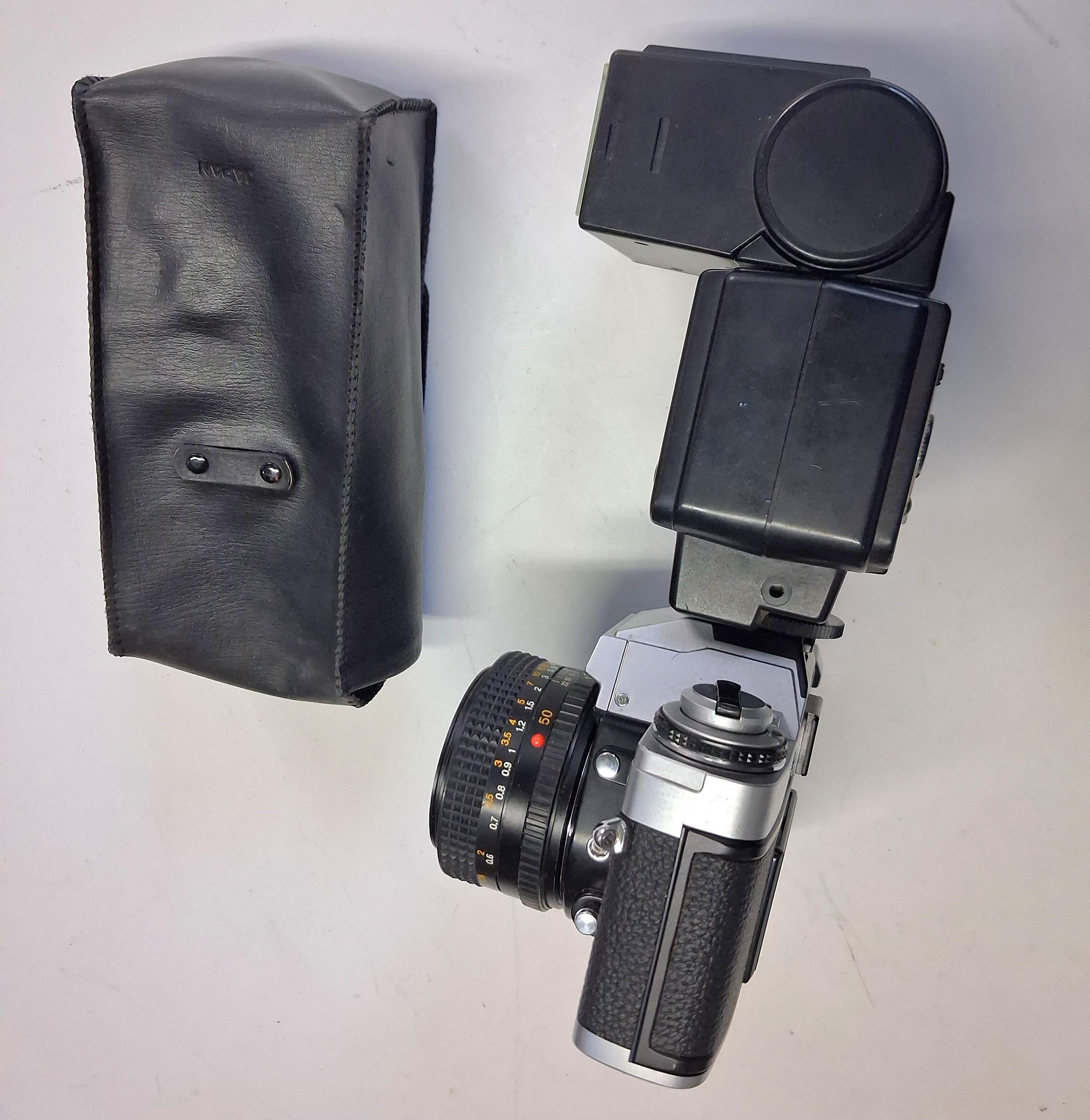 MINOLTA AUTO 360PX Speed Flash for Film Cameras. X700 X300 X500