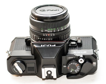 ビンテージFUJI STX-2フィルムカメラ、50mm X-FUJINONレンズ付き