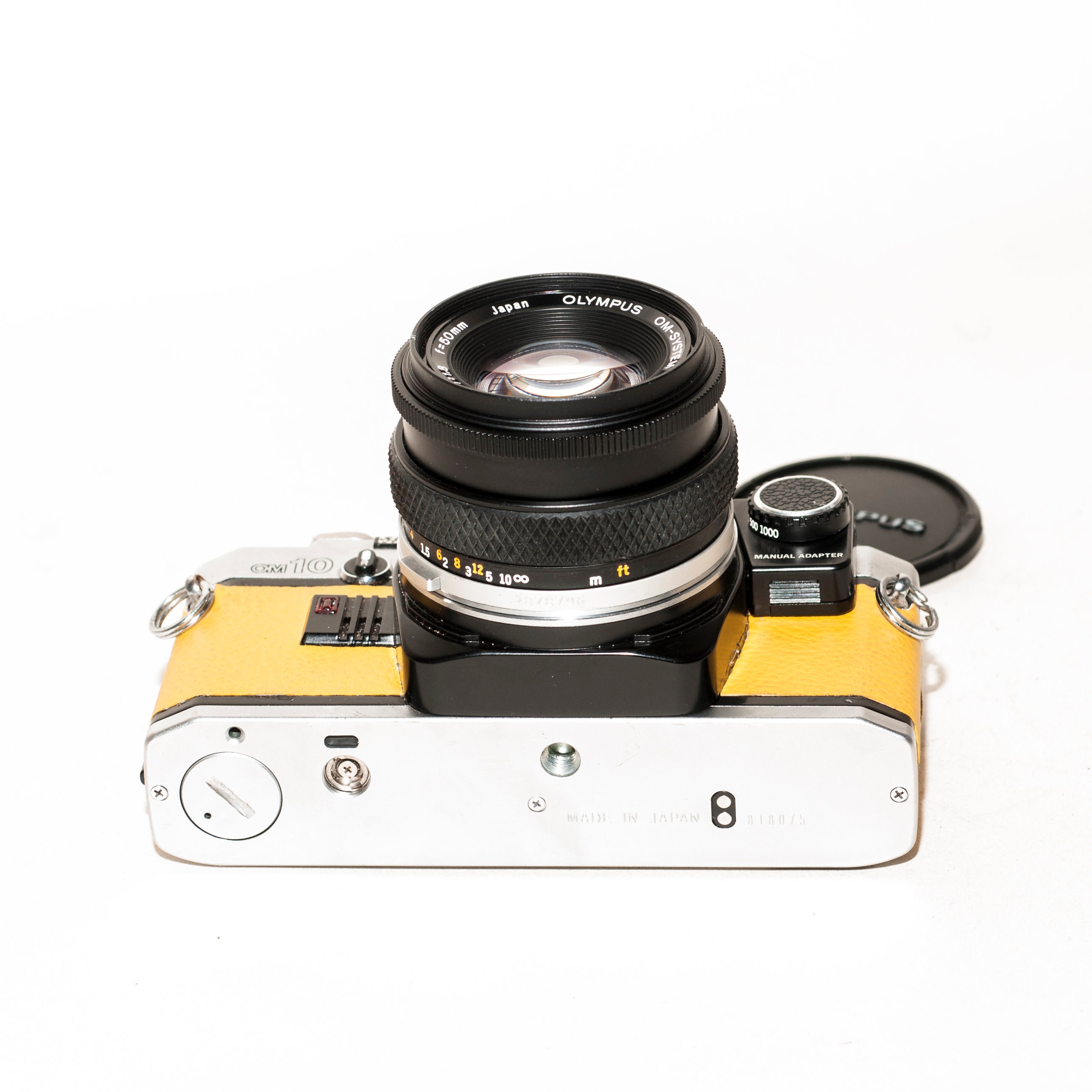 オリンパス OM 10、ZUIKO 50 mm f/1.8 レンズ、マニュアルアダプター