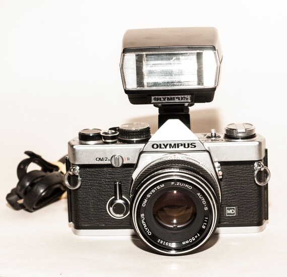 Olympus OM 2N MD with ZUIKO 50 mm f/1.8 lens. - Etsy 日本