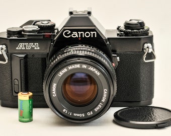 素晴らしいキヤノン AV-1 35 MM 一眼レフカメラ、キヤノン 1.1.8 50 mm