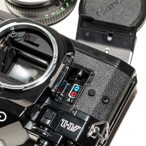 Canon A-1 フィルムカメラ（50 mm f/1.8 レンズ搭載） - Etsy 日本