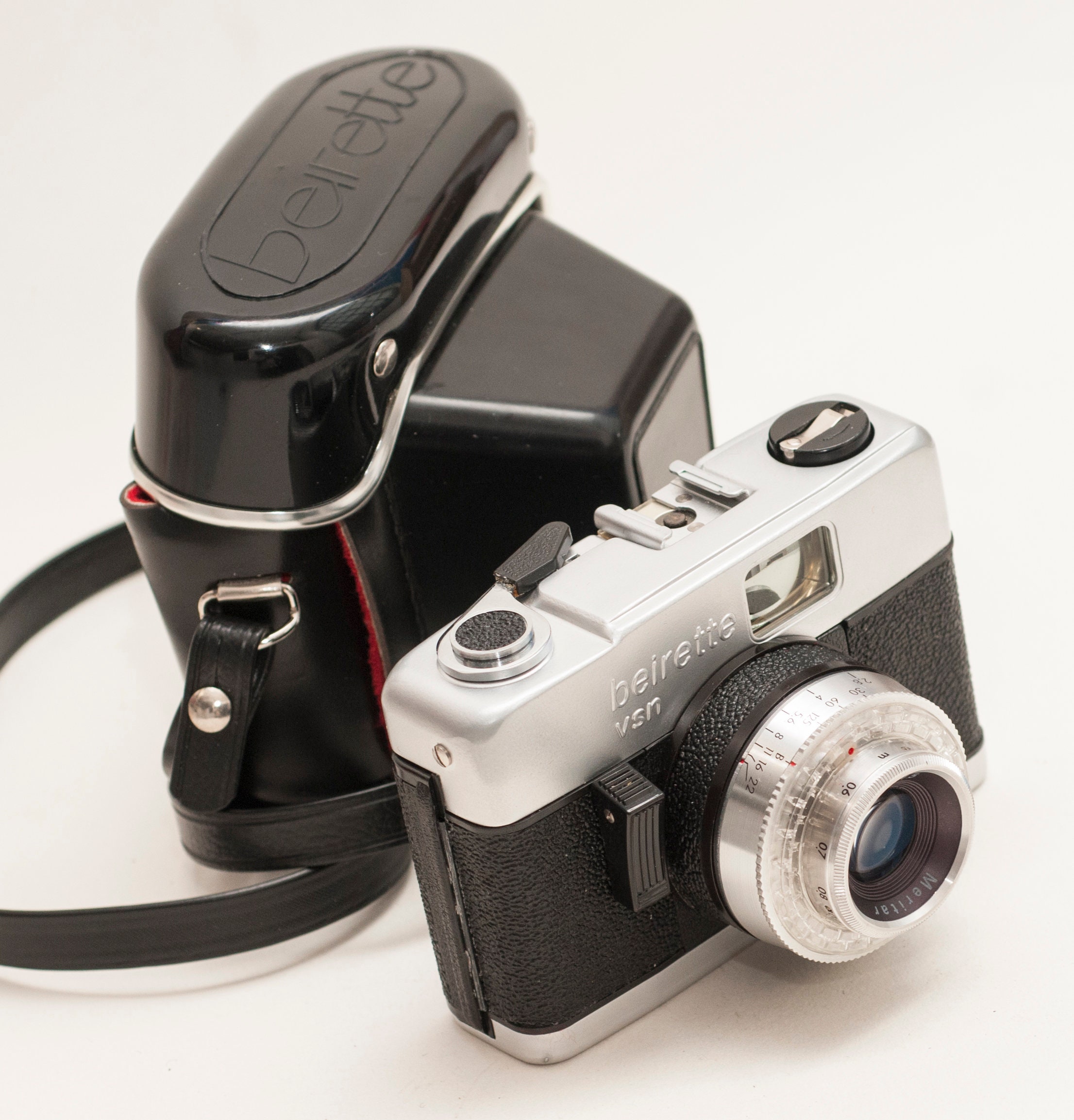 フィルムカメラ BEIRETTE VSN / MERITAR 45mm f2.8 Beier Beirette VSN Camera | Meritar 45mm f2.8 lens | Germany