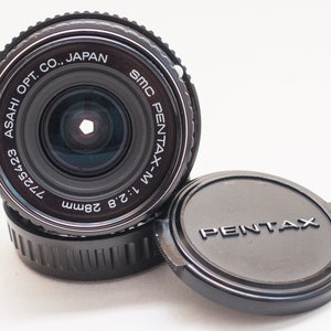 SMC Pentax-M lens 28 mm f 2.8 -MINT