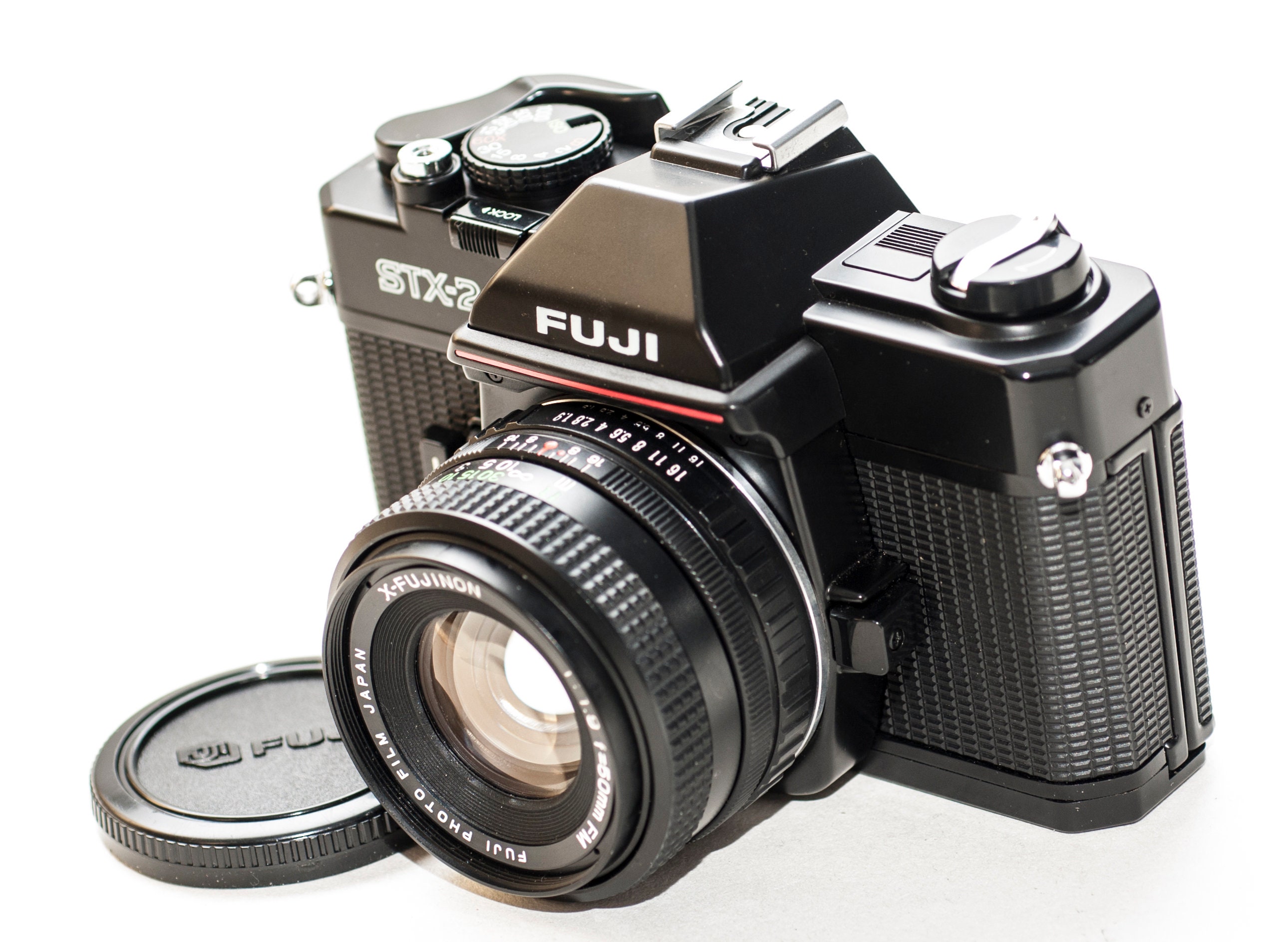ヴィンテージ FUJI STX-2 フィルムカメラ（50mm X-FUJINON レンズ搭載