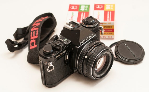 【動作品】PENTAX ME フィルムカメラ 50mm f/1.7 初心者にオススメ】PENTAX ME / smc M 50mm F1.7 ペンタックス