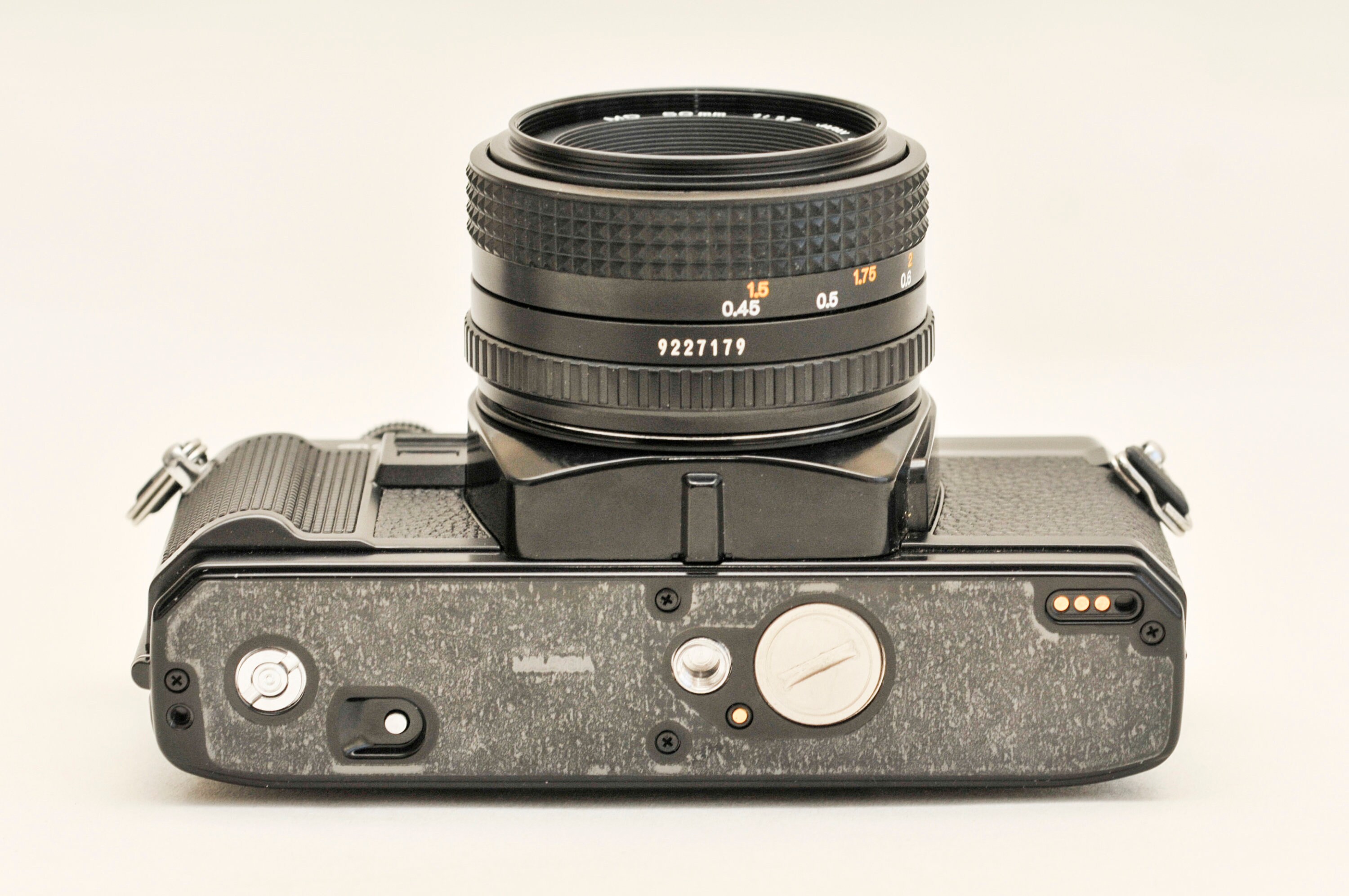 ミノルタ X300 35mm一眼レフフィルムカメラ（50mm f/1.7レンズ、フォマ