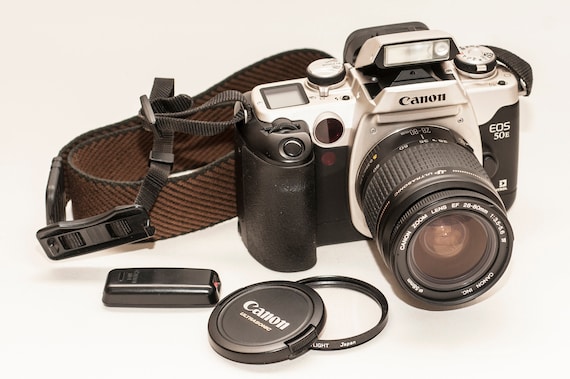 Canon EOS 50E Film Camera With 28-80mm Ultrasonic Lens - Etsy