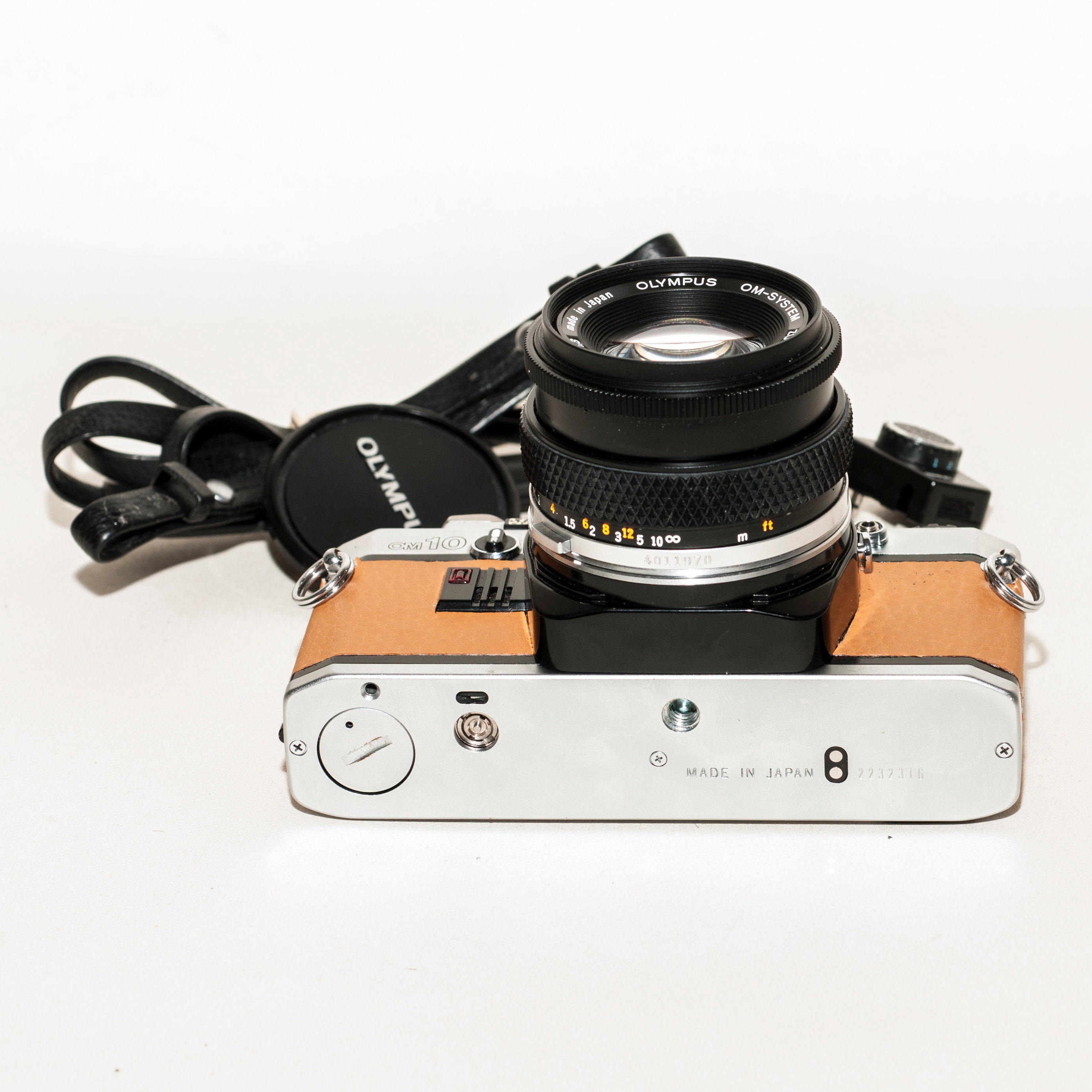 Olympus OM 10 With Zuiko 50 Mmf 1.8 Lens and Manual Adapter. - Etsy