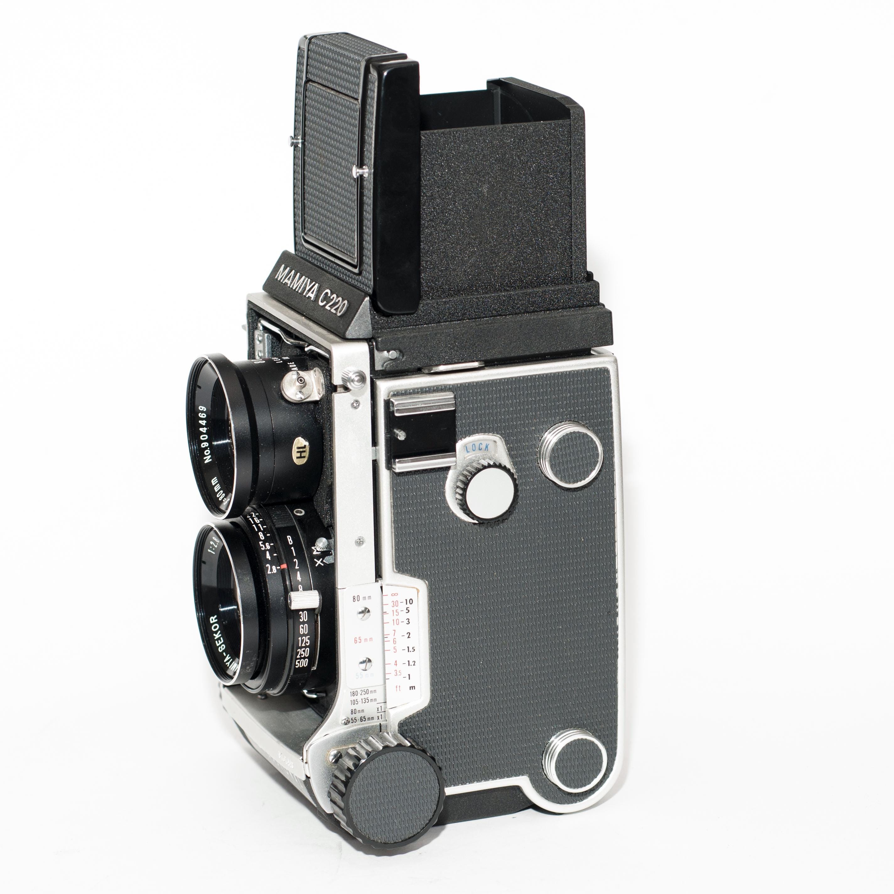 Mamiya C220 PROFESSIONAL TLR 120mm Film Camera With 80mm F 2.8