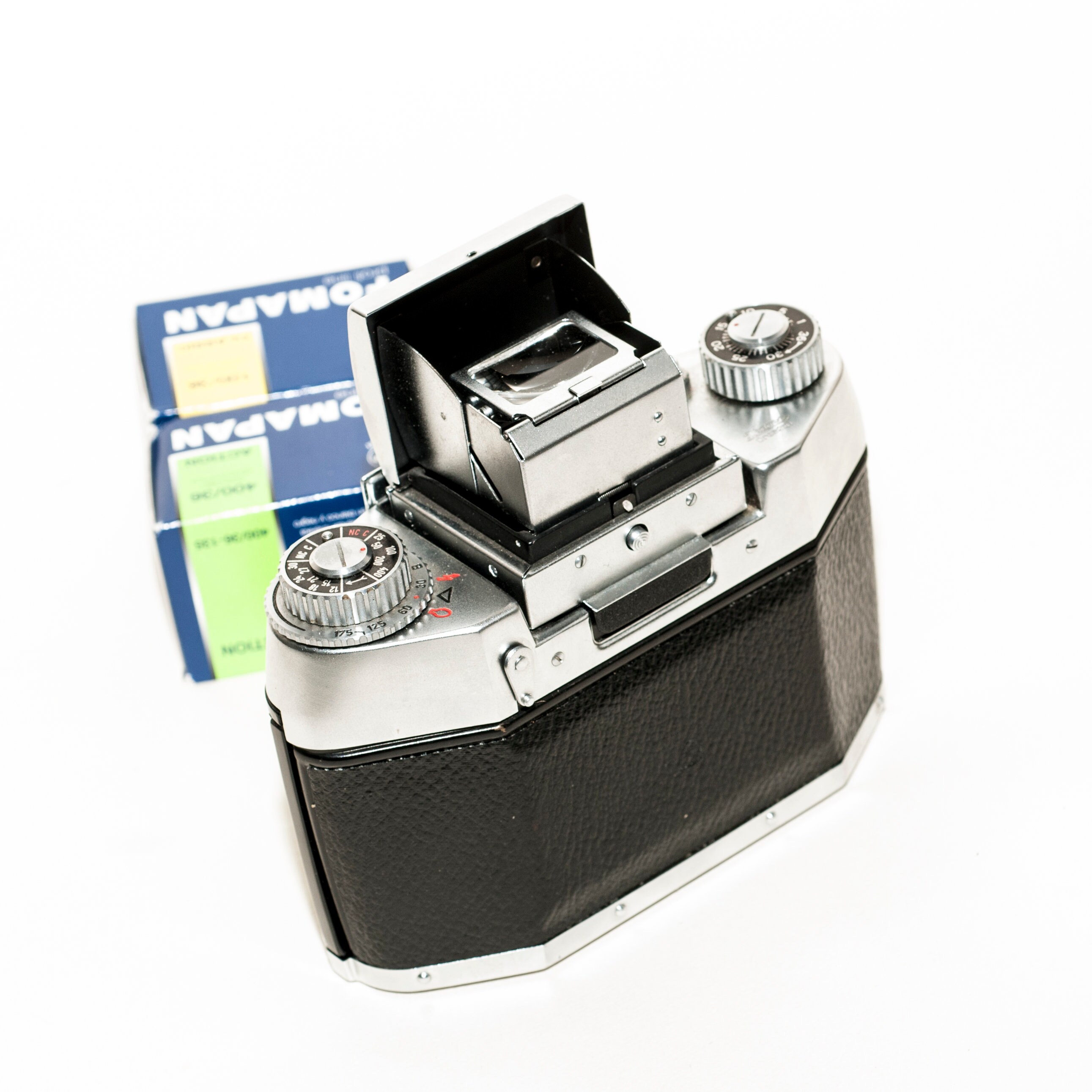 ヴィンテージExa 1一眼レフカメラ：プリズムウエストレベル