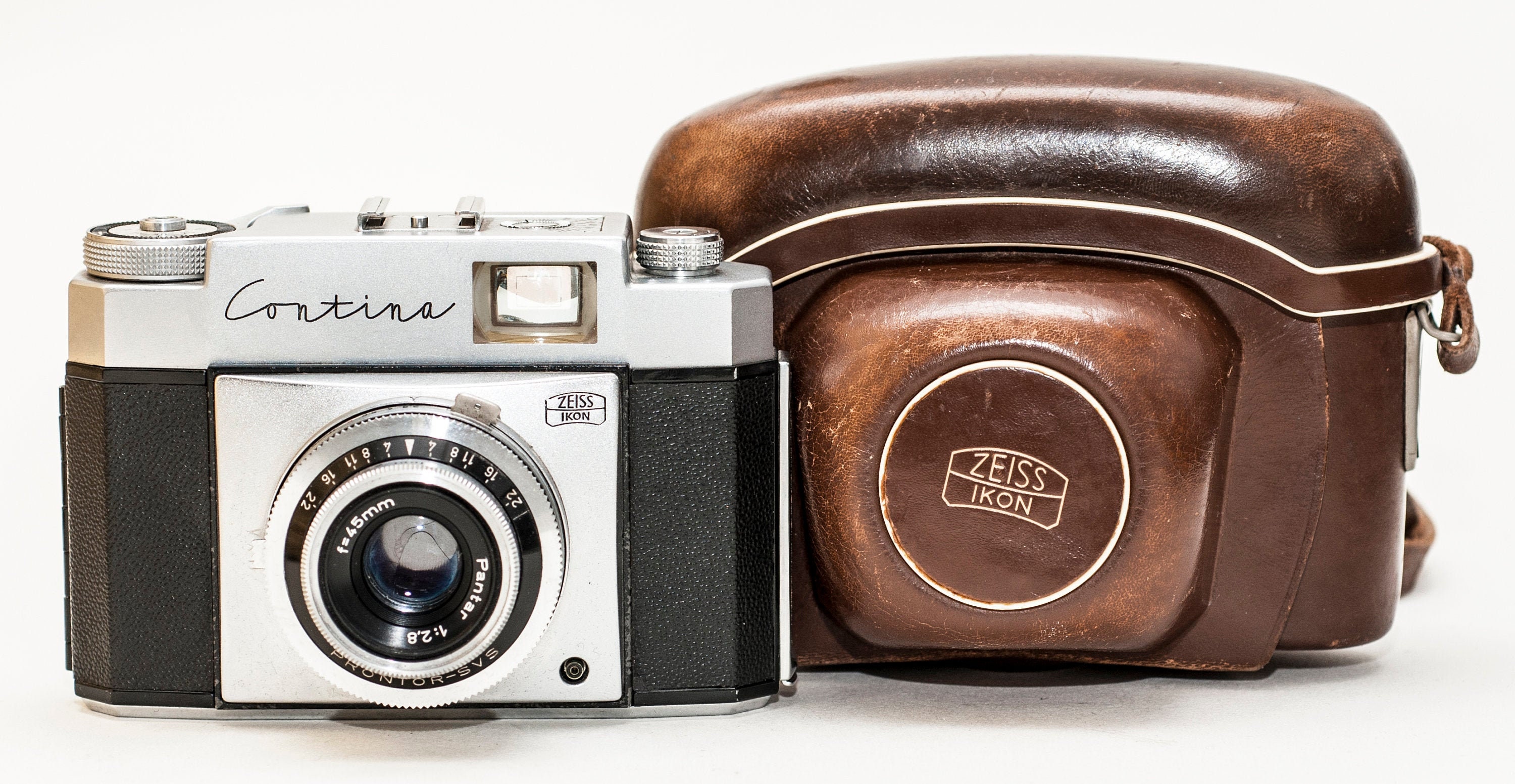 フィルムカメラ Zeiss Ikon CONTINA MADE IN GERMANY REVIEW : German Classic Film Camera the CONTINA- matic - YouTube