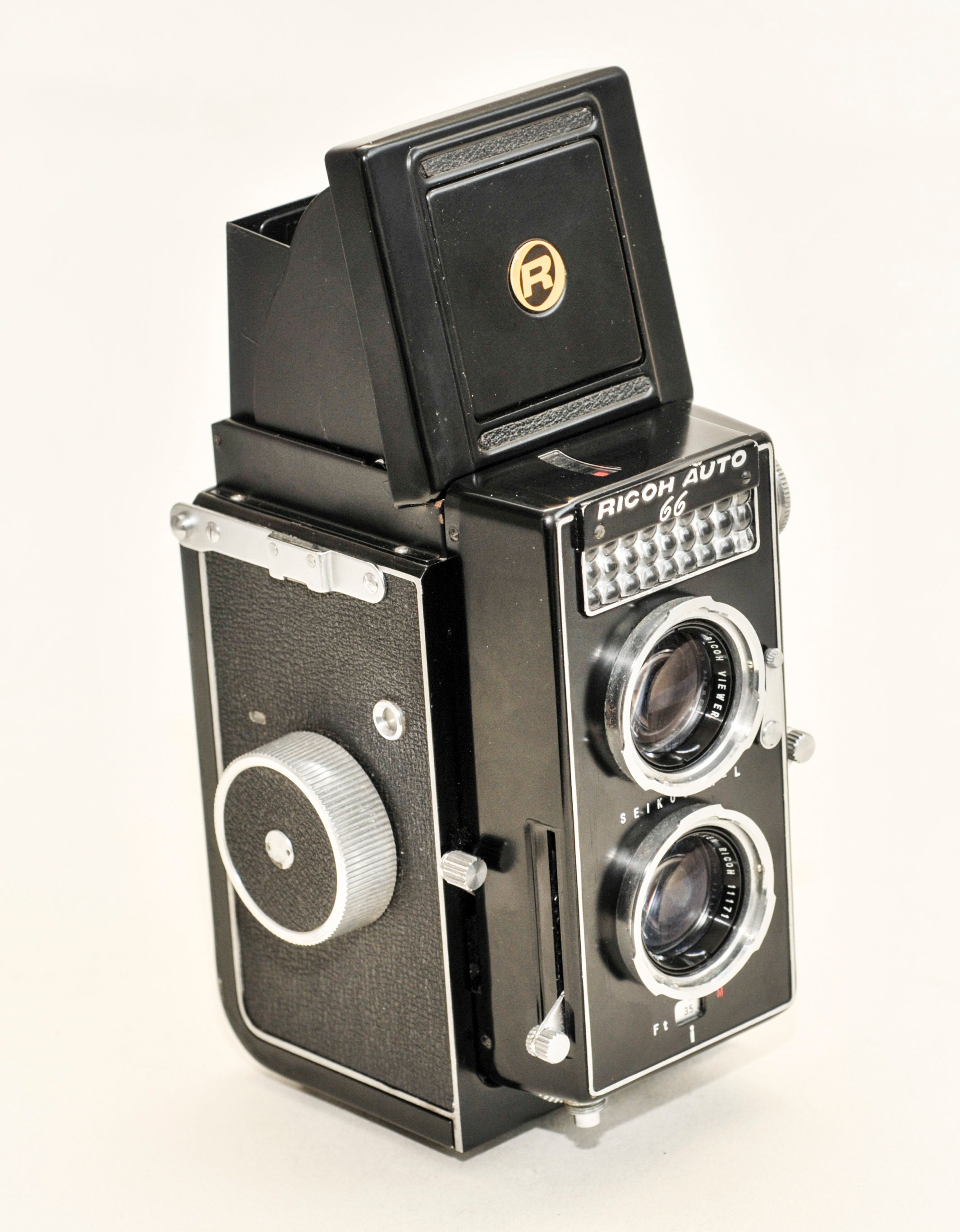 RICOH AUTO 66 120mm Film Camera. With Two New B&W 120 Mm