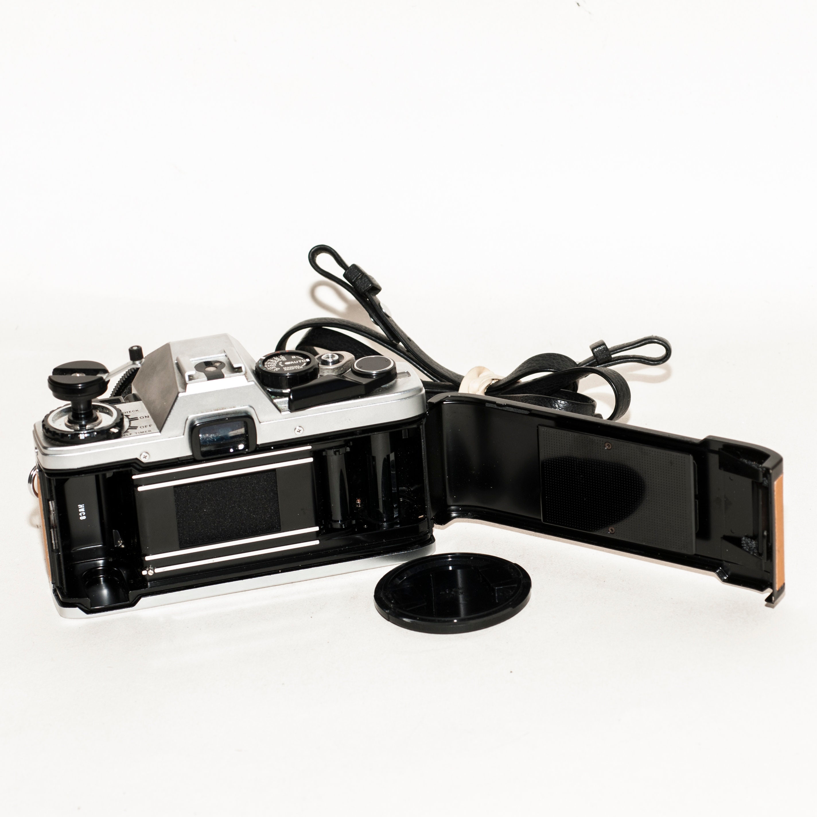 Olympus OM 10 With Zuiko 50 Mmf 1.8 Lens and Manual Adapter. - Etsy
