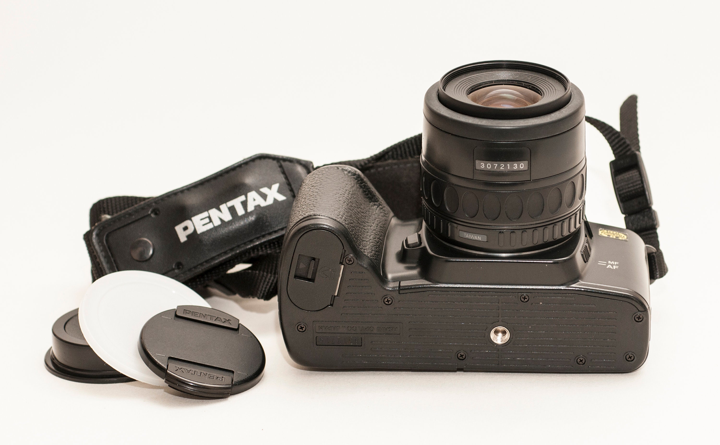 Pentax Z-50-P Film Camera With Pentax Zoom Lens 35-80 Mm F/4