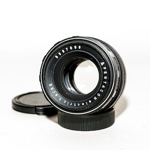 PENTACON electric  50 mm F/1.8 M42 screw.