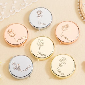 Custom Name Mirror,Custom Mirror,Personalized Pocket Mirror,Birth Flowers Gift,Bridesmaid Gifts,Bridal Party Favors,Birthday Gift
