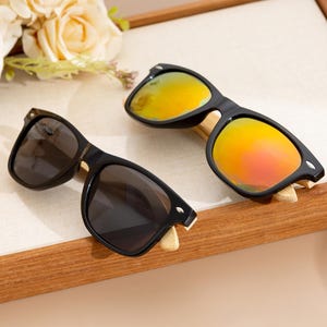 sunglasses for him,
sunglasses with name,
Sunglasses box set,
groomsmen gift,