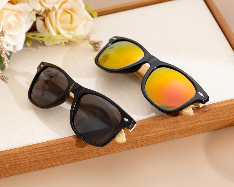 sunglasses for him,
sunglasses with name,
Sunglasses box set,
groomsmen gift,