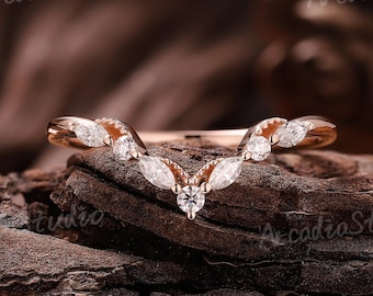 Vintage Moissanite Wedding Band Solid Gold Rings Diamond Curved Matching Ring Art Deco Wedding Ring Miligrain Ring Custom Anniversary Gift