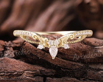 Vintage Moissanite Wedding Band Yellow Gold Rings Diamond Curved Wedding Band Miligrain Wedding Ring Women Matching Ring Anniversary Gift