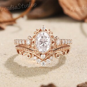 Moissanite Engagement Ring Set Unique Flower Design Ring Rose Gold Wedding Ring Set Vintage Curved Wedding Band Personalized Gifts For Women