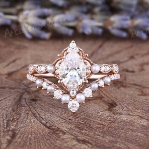 Pear Cut Moissanite Engagement Ring Set Rose Gold Vintage Moissanite Bridal Set Cluster Pearl Milgrain Ring Set Chevron Pearl Stacking Band