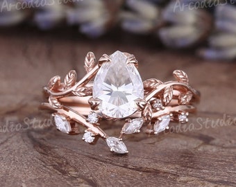 Vintage Pear Cut Moissanite Engagement Ring Set Natural Leaf Branch Ring Unique Marquise Moissanite Rose Gold Wedding Band Bridal Ring Set