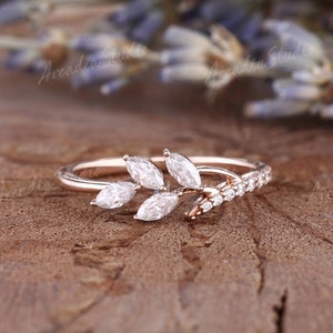 18k Rose Gold Eternity Wedding Band Filigree Leaf Diamond Rings